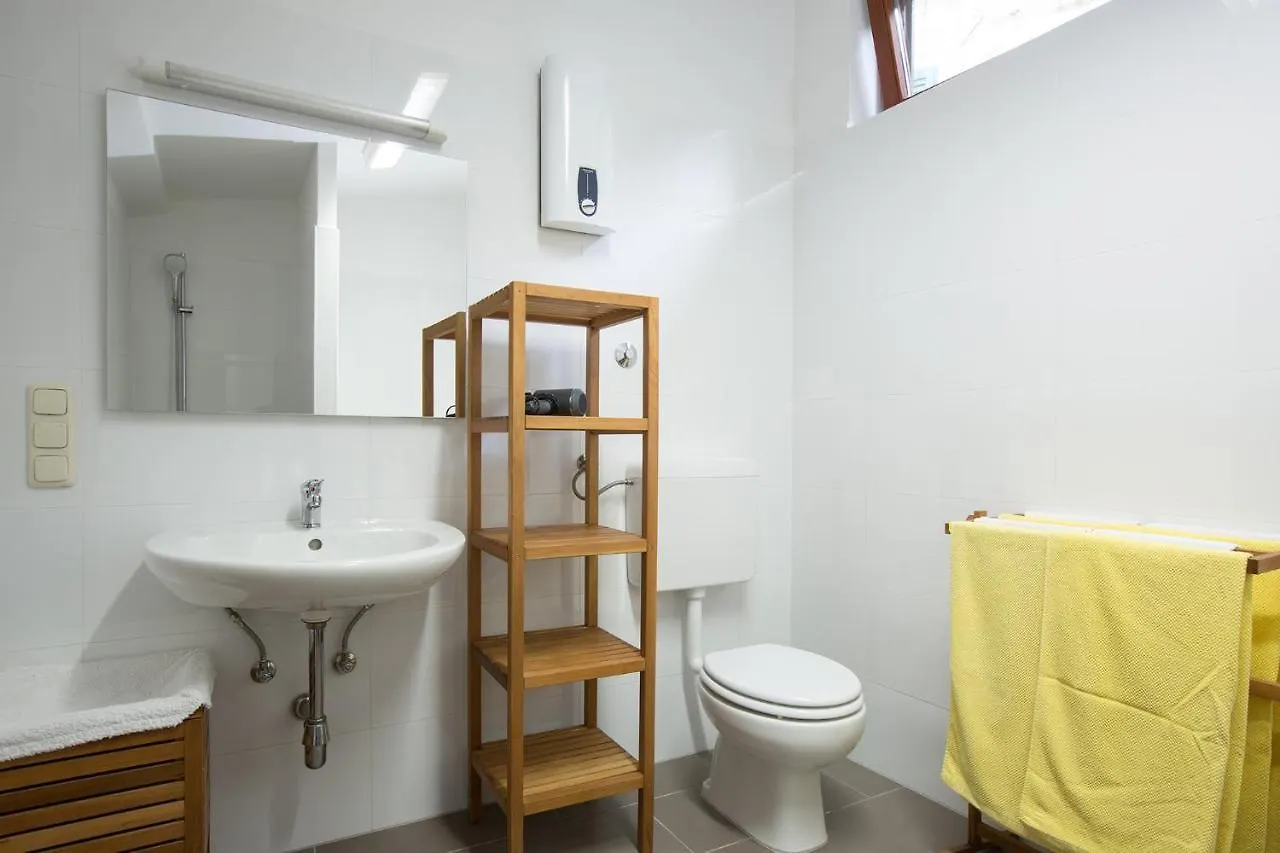 Giardino Laura Apartment Moscenicka Draga